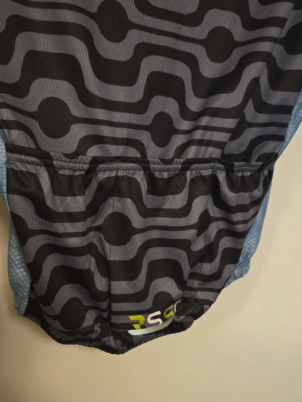 NWT RSSCSports Bile Riding Shirt